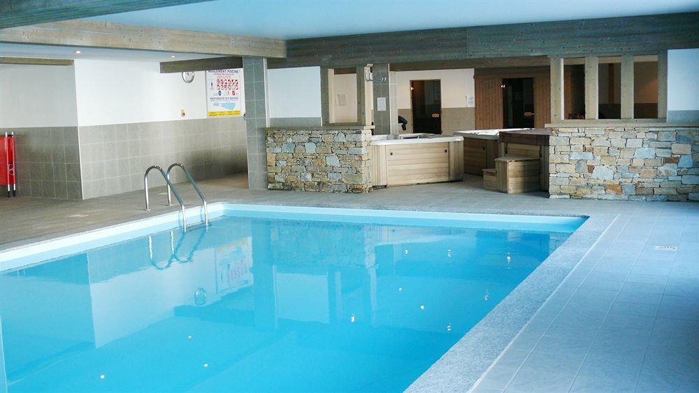 Madame Vacances Lodges Des Alpages La Plagne Exterior photo