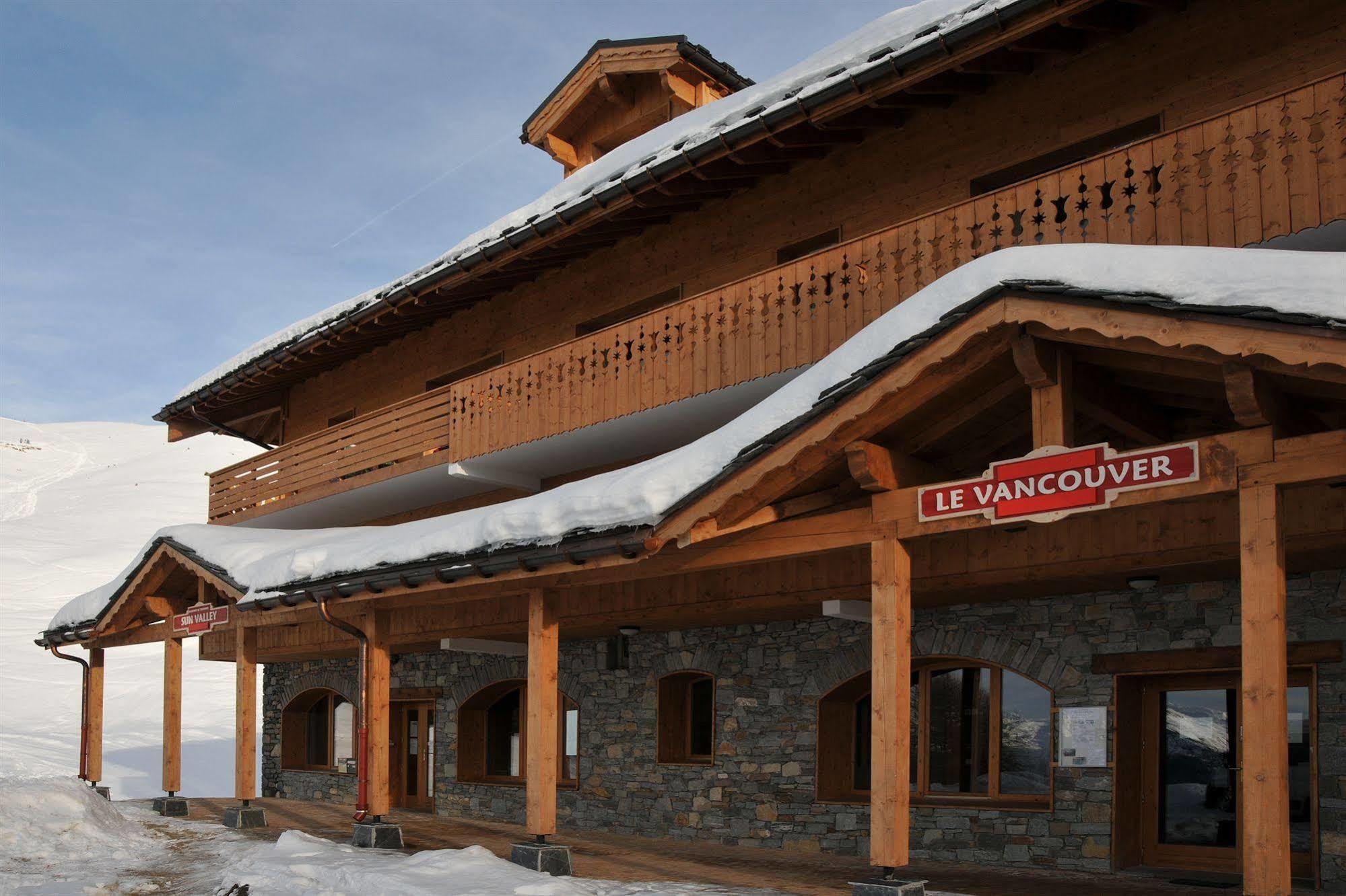Madame Vacances Lodges Des Alpages La Plagne Exterior photo