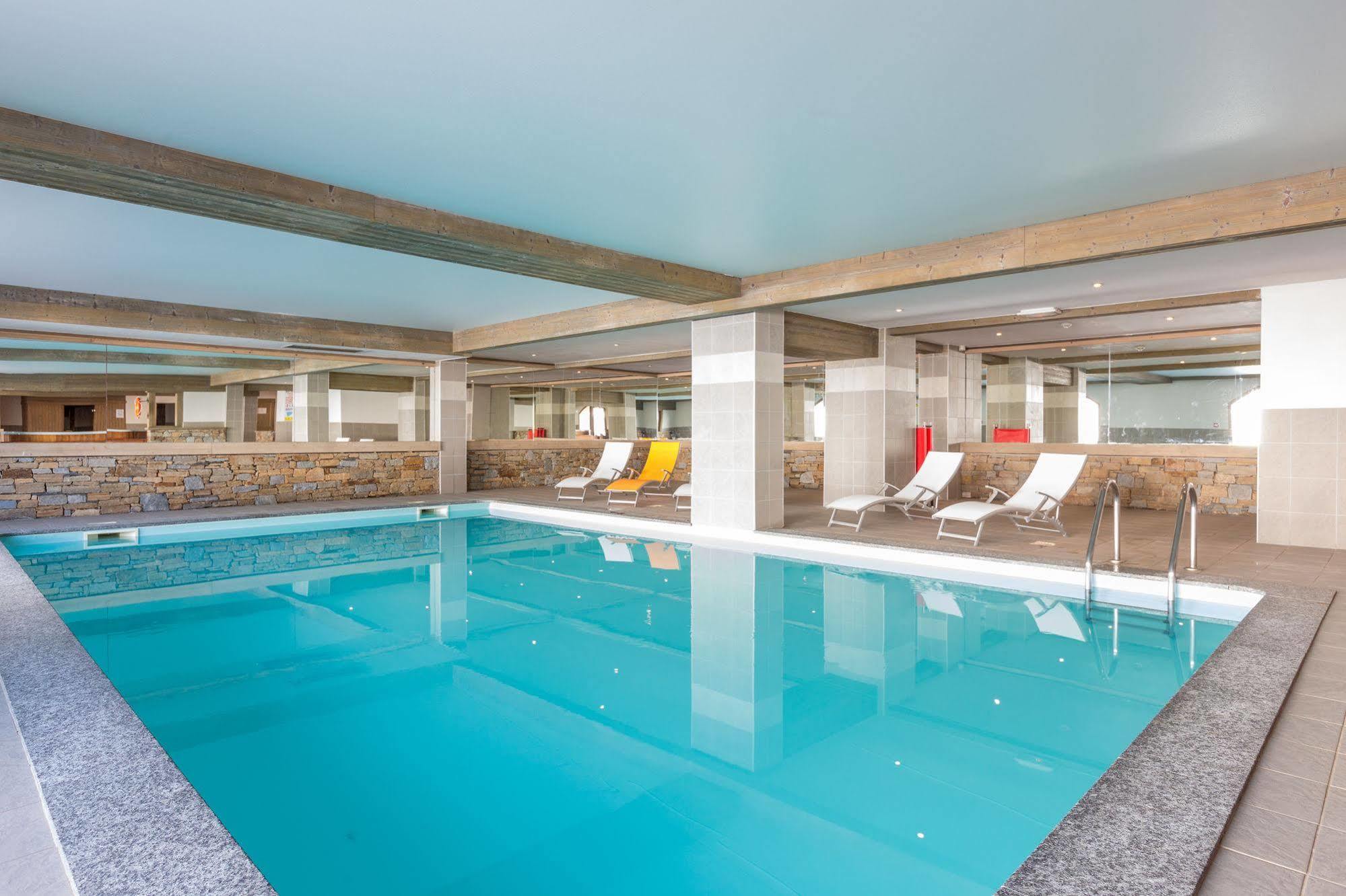Madame Vacances Lodges Des Alpages La Plagne Exterior photo