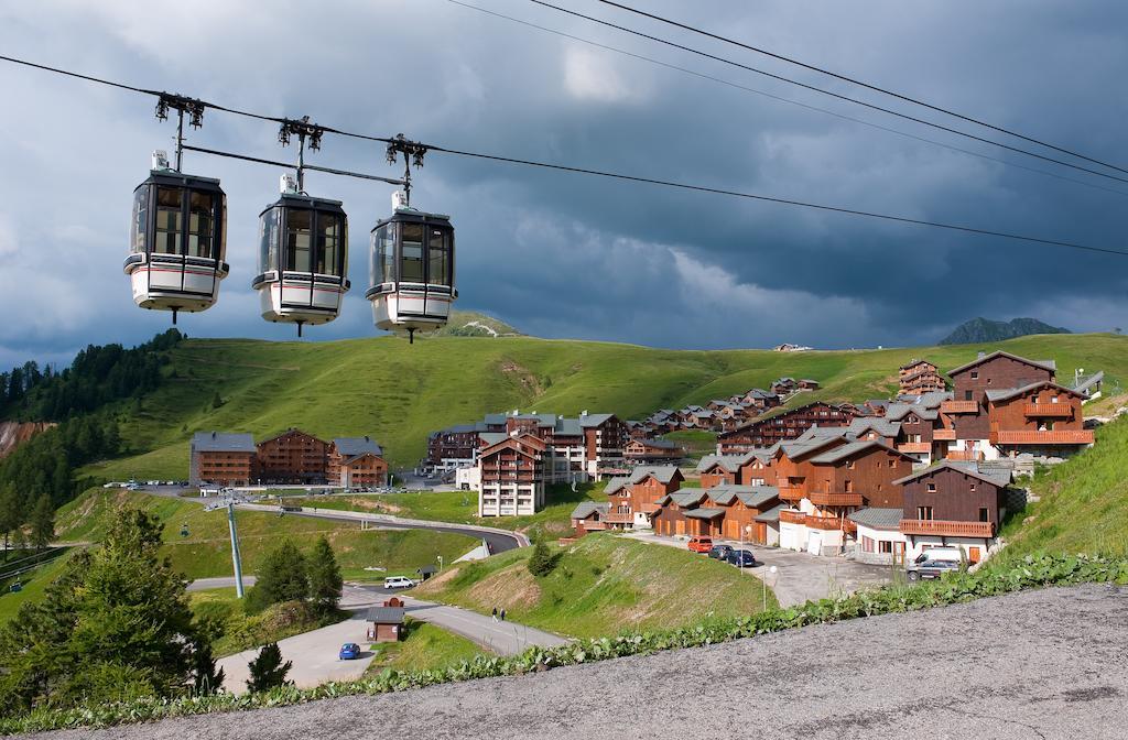 Madame Vacances Lodges Des Alpages La Plagne Exterior photo